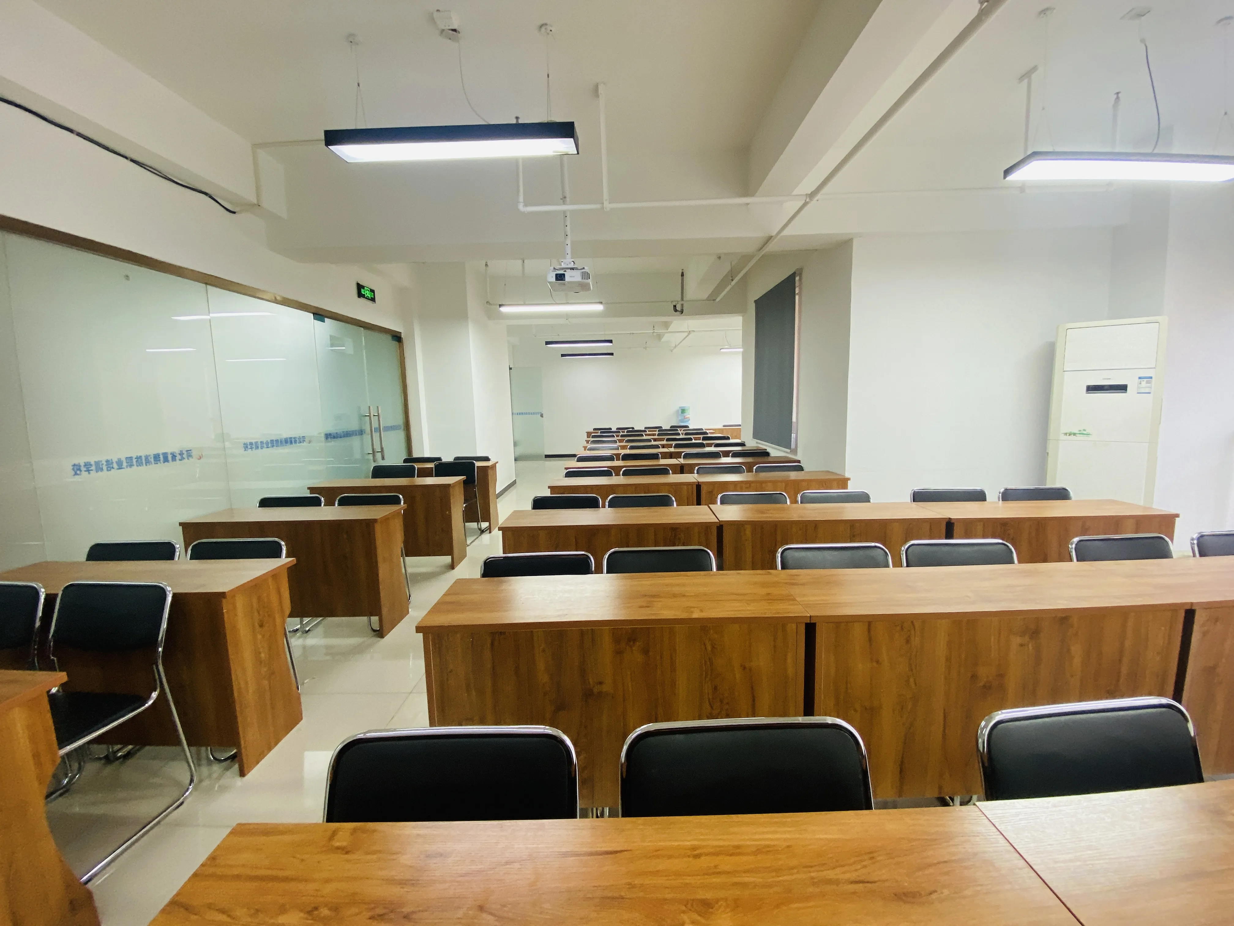 学天教育_石家庄消防学校_分校风采