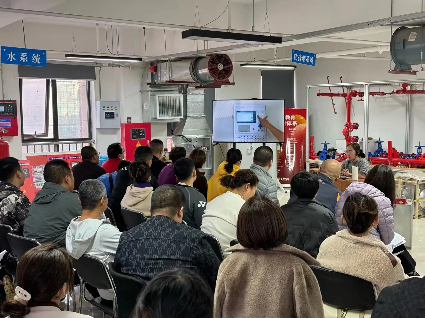 学天教育_石家庄消防学校_分校风采