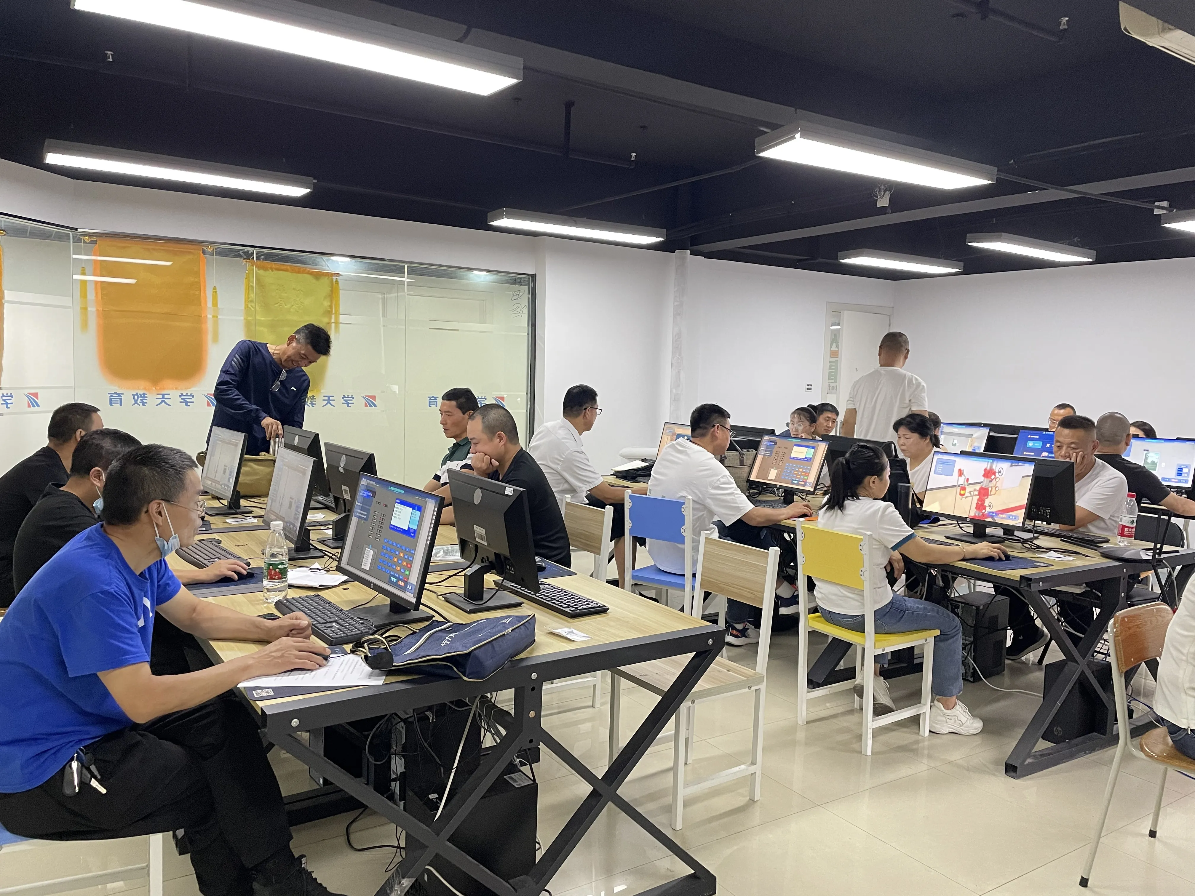 学天教育_宁波消防学校_分校风采