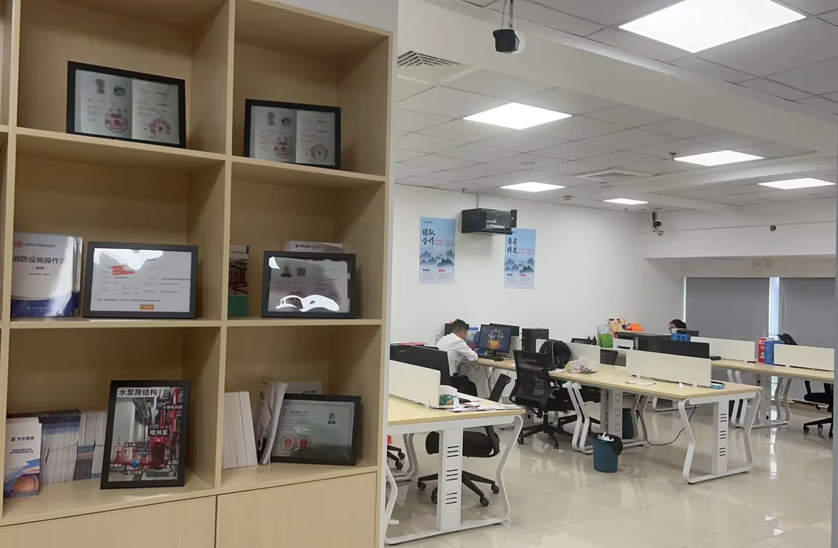 学天教育_东莞消防学校_分校风采