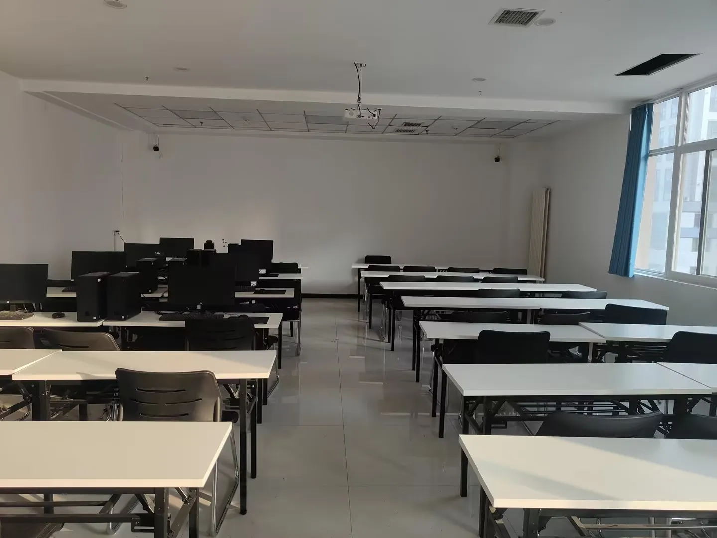 学天教育_西安消防学校二分校_分校风采