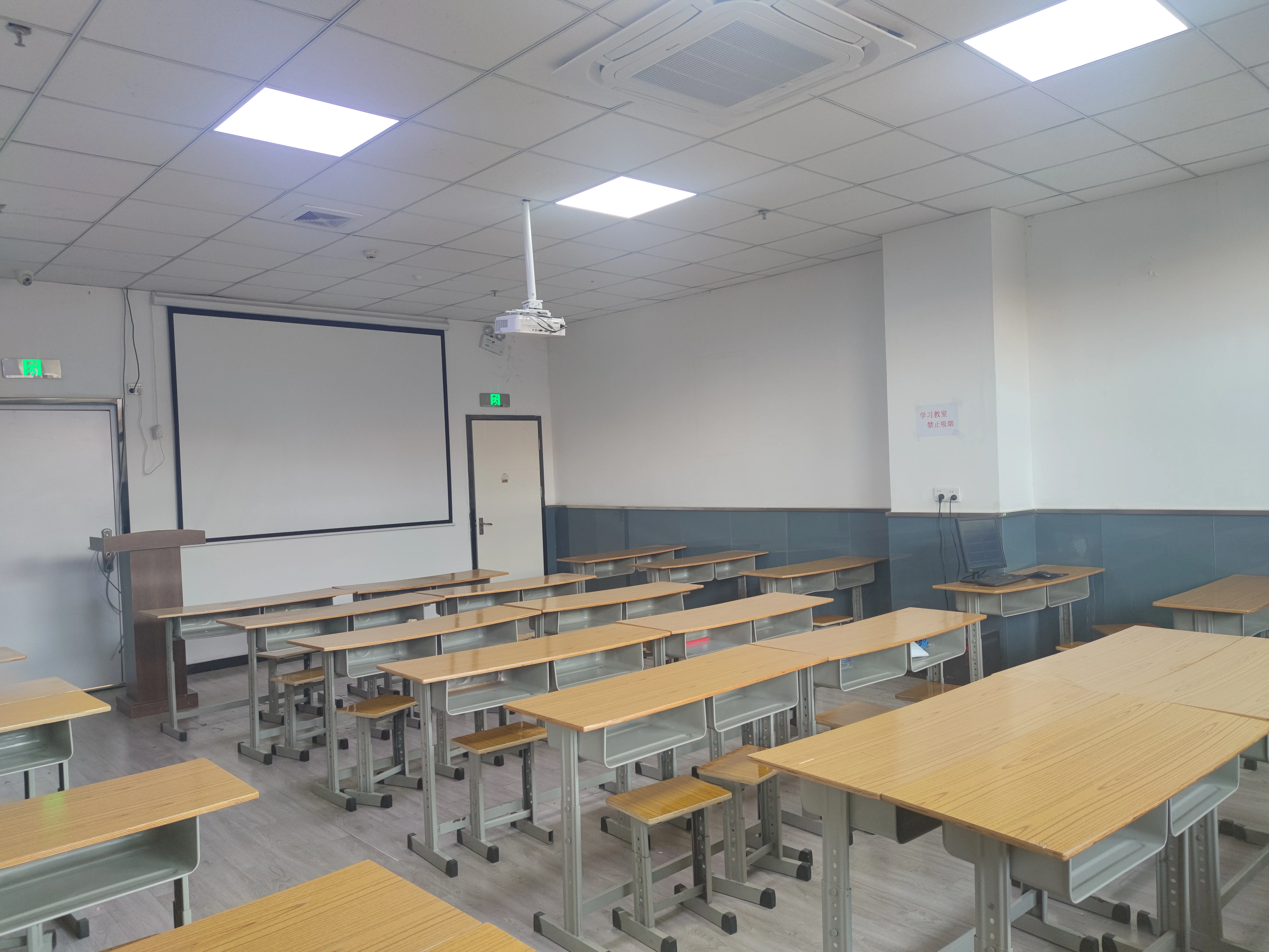 学天教育_郑州消防学校_分校风采