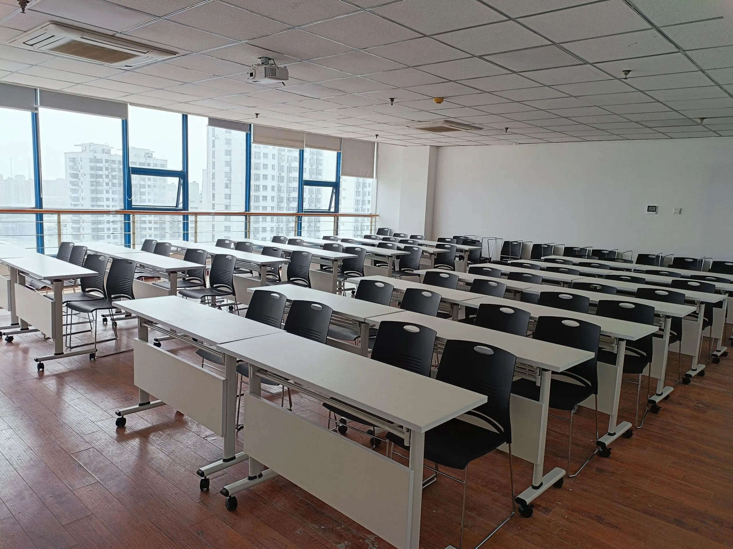 学天教育_临沂消防学校_教学环境
