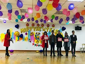 学天教育_上海分校_生日会